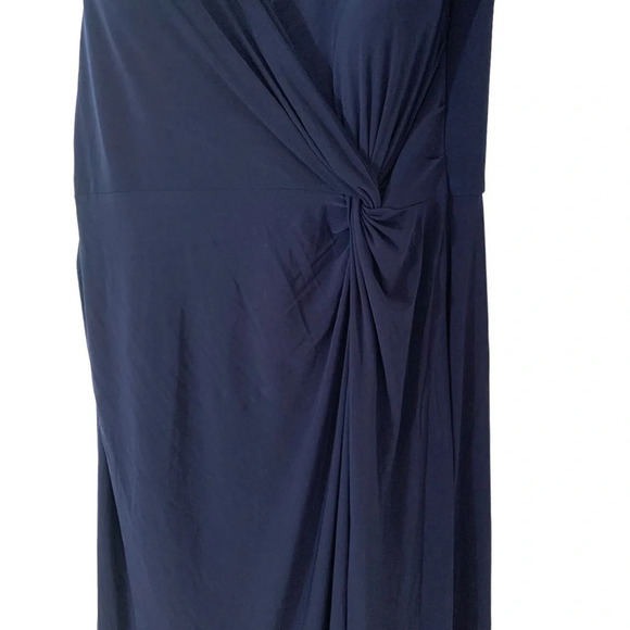 La Femme Plus Size Gown 27872 Mother of the Bride or Groom Navy Blue Size 20 NWT - Picture 7 of 12